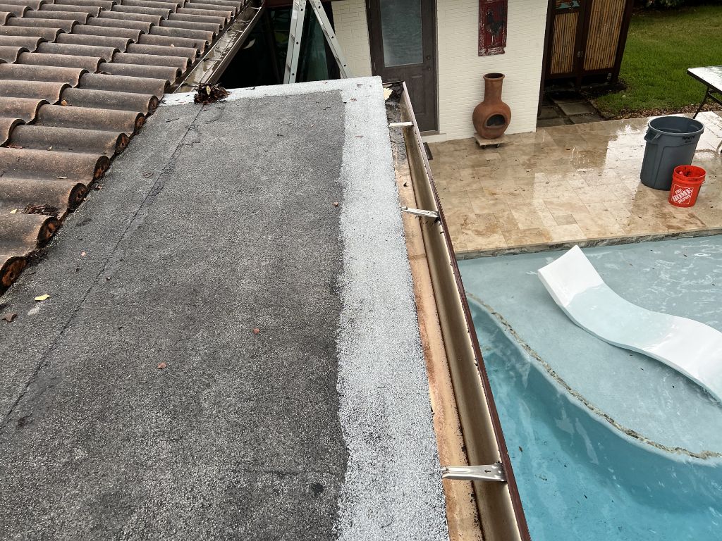 Gutter Cleaning in Boca Raton, FL